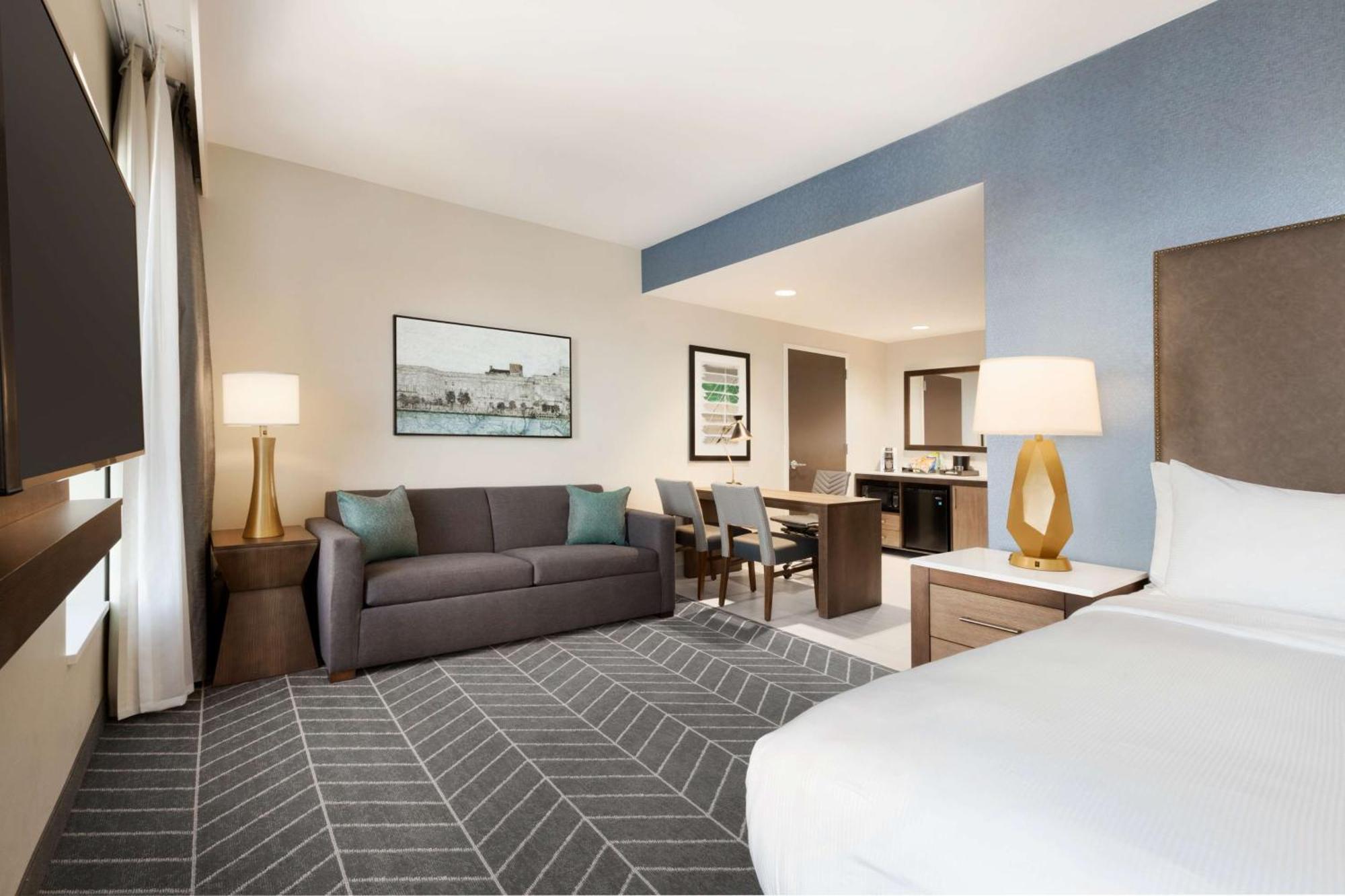 Embassy Suites By Hilton Wilmington Riverfront Экстерьер фото