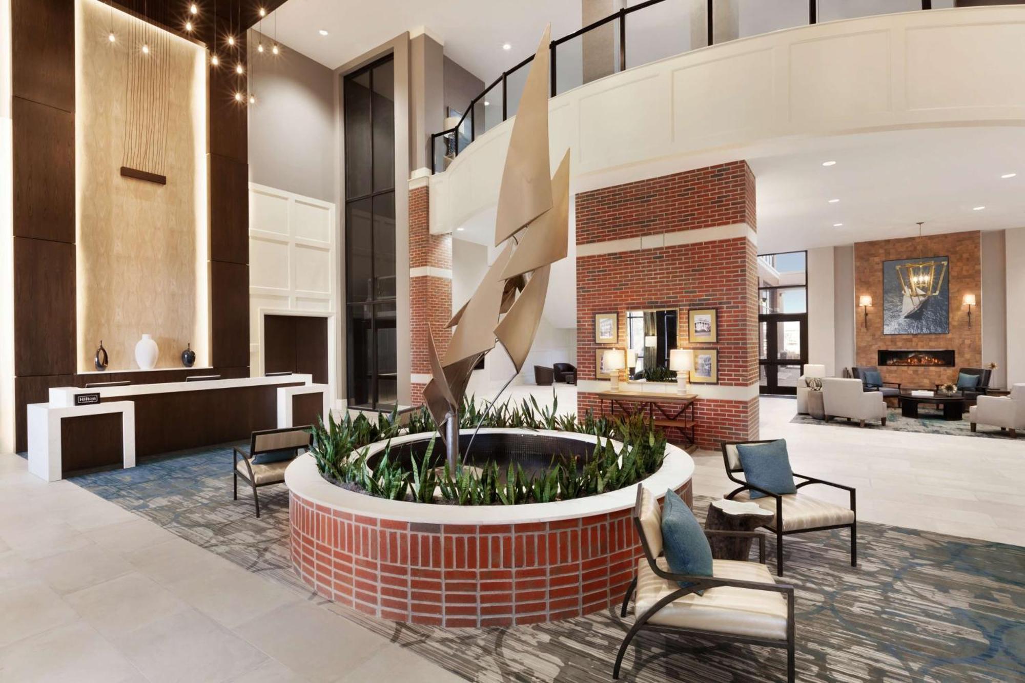Embassy Suites By Hilton Wilmington Riverfront Экстерьер фото